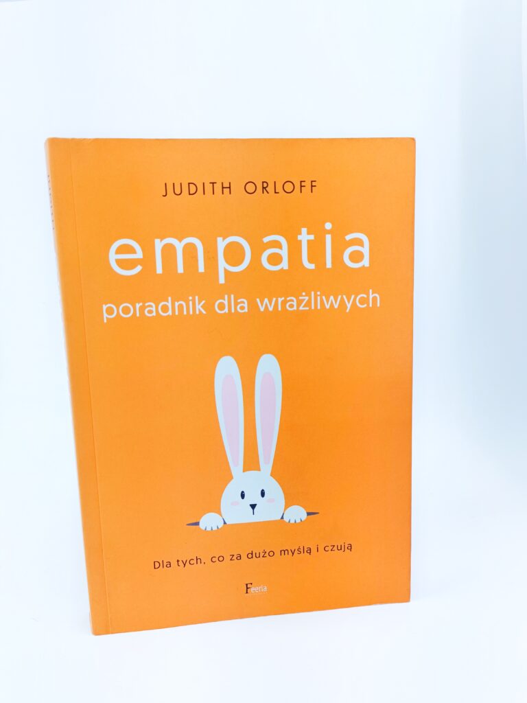 Empatia poradnik dla wrażliwych strona przednia