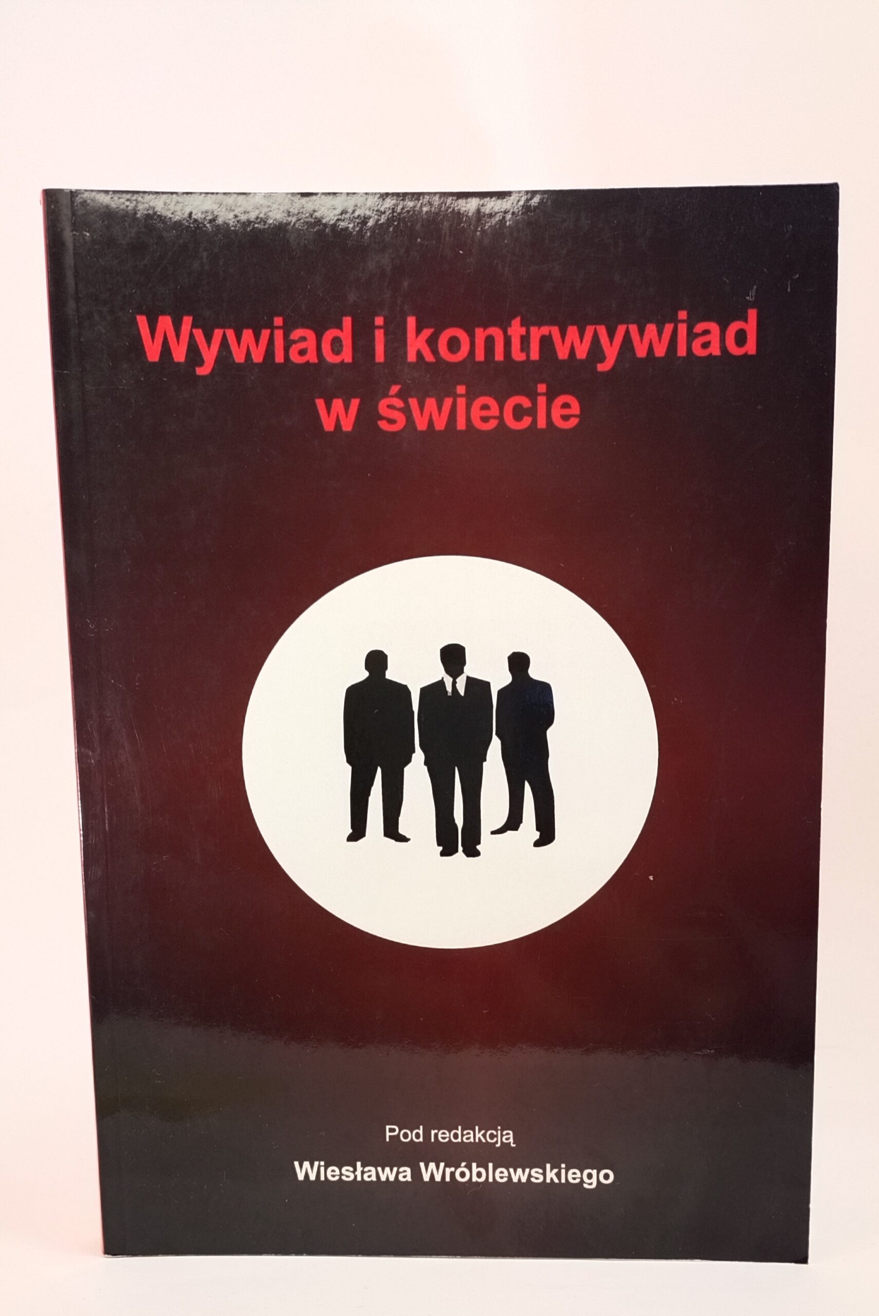 wywiad i kontrwywiad w świecie przód książki w antykwariat książki Szczecin