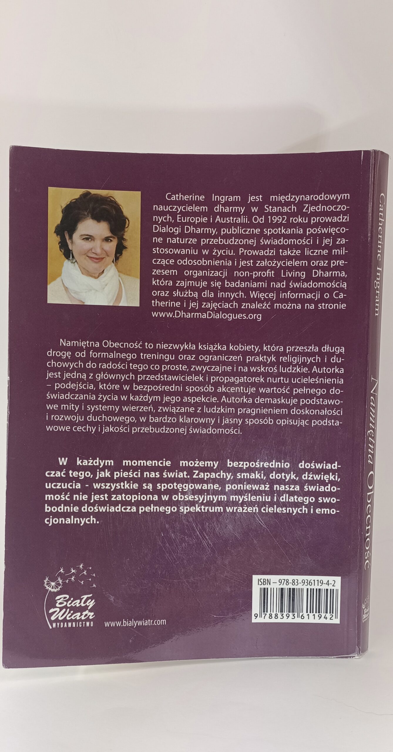 namiętna obecność tył książki w antykwariat książki używane Szczecin